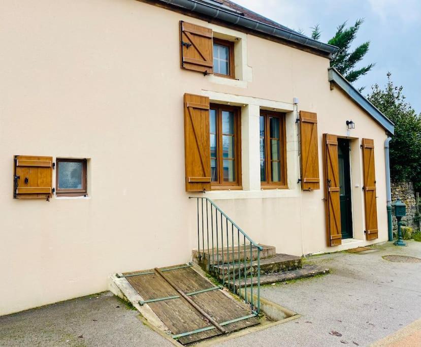 Gevrey Wine Hote Exterior photo